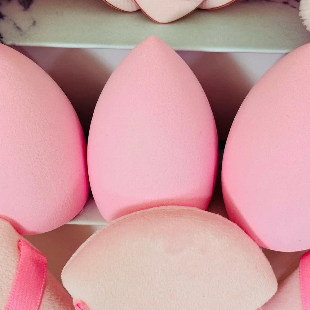 Pink Makeup Sponge and Headband Set for Women (14 pcs)